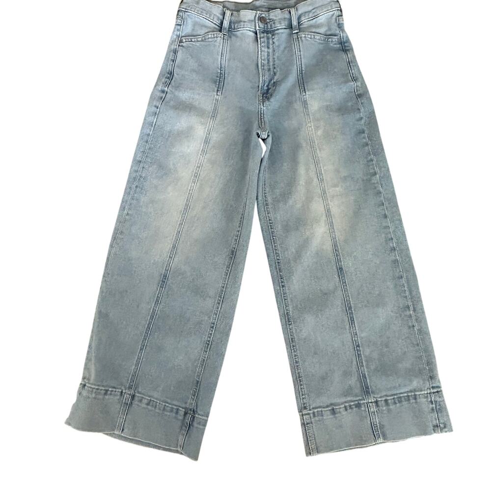 Gap women's light indigo  high rise wide leg stride ankle size 28 6 regular